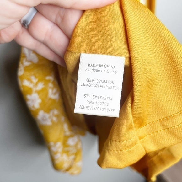 LoveRiche Floral Ruffle Mustard Yellow Dress Sz L - Picture 7 of 9